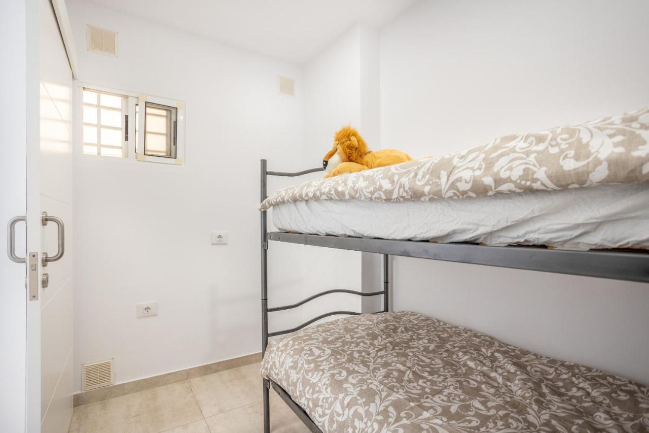 Family Home Near Ocean Los Cristianos Lovetenerife Arona  Bagian luar foto